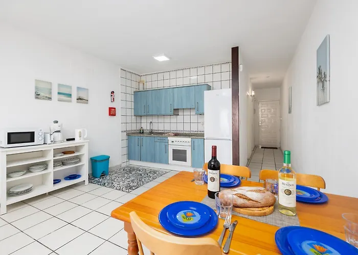 Jardines 1 بويرتو ذيل كارمين